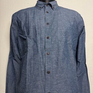 Frank And Oak The Odessa Cotton Linen Chambray Shirt In Blue Size: Large